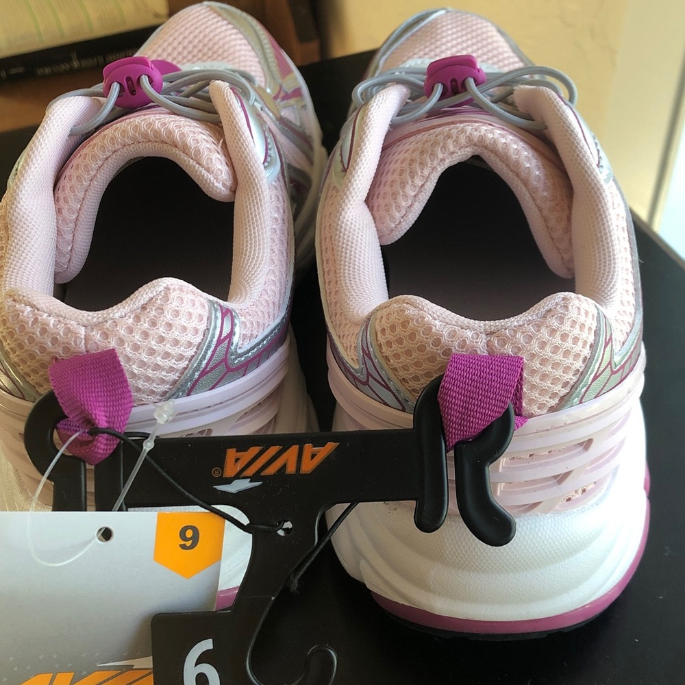 Avia Sport Bungee pink and white athletic shoe size 9 - Picture 2 of 4